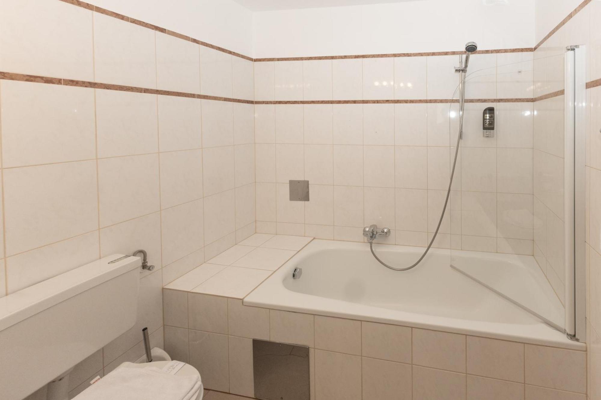 Hotel Viktoria Schoenbrunn Viena Quarto foto