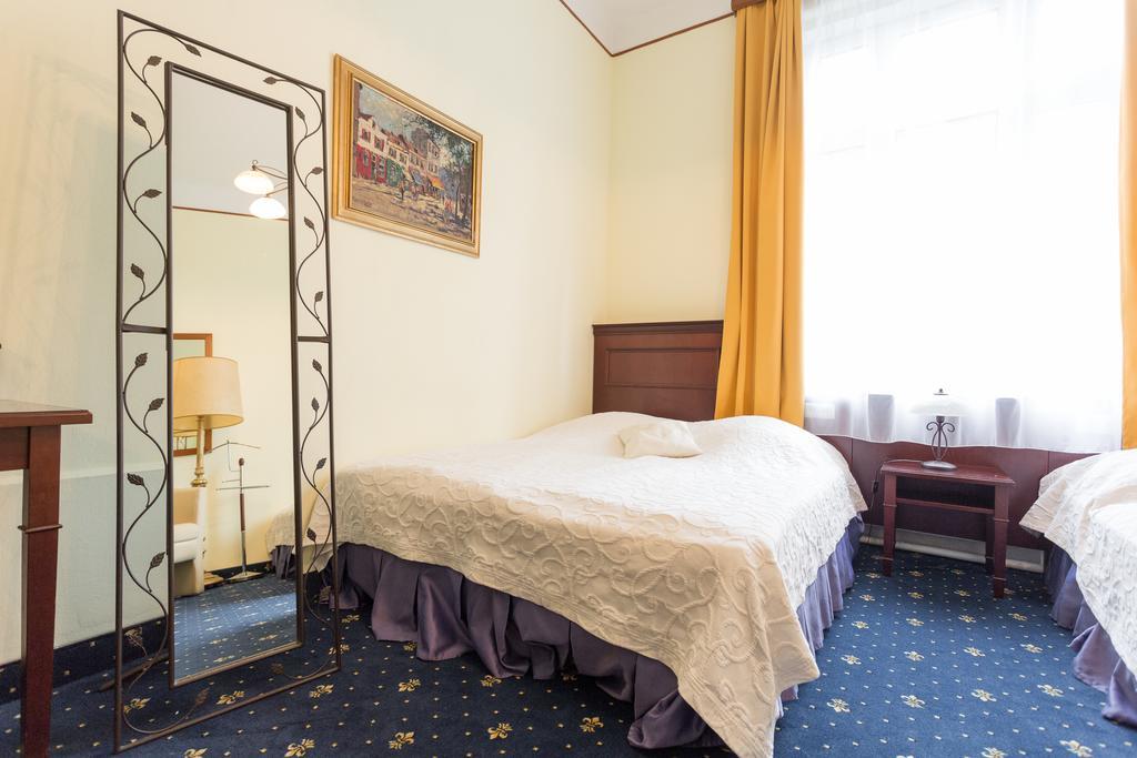 Hotel Viktoria Schoenbrunn Viena Exterior foto
